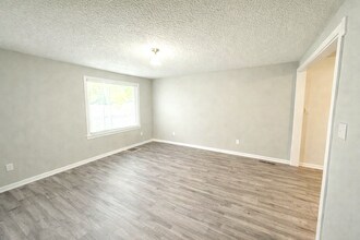 2015 W Wilkins St in Indianapolis, IN - Building Photo - Building Photo