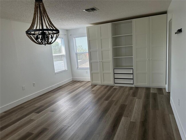 211 Roseling Crossing in Davenport, FL - Building Photo - Building Photo