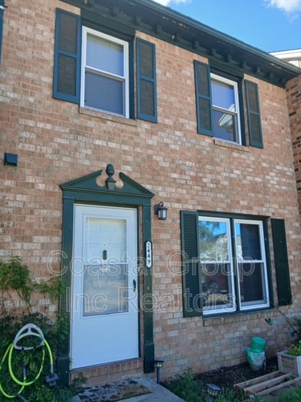 2449 Reagan Ave
