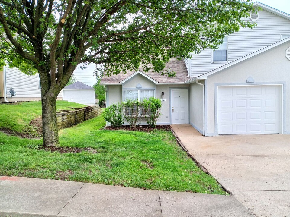 3501-3503-3503 La Mesa Dr in Columbia, MO - Building Photo