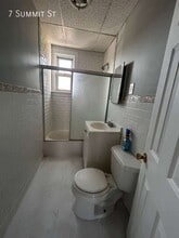 7 Summit St in Yonkers, NY - Building Photo - Building Photo