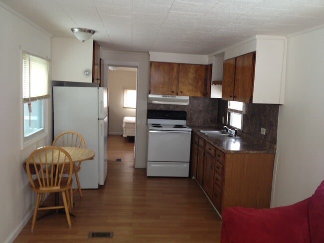 1917 Central Ave in Colonie, NY - Building Photo - Building Photo