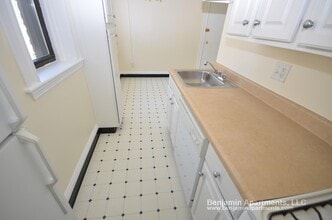 8 Elko St, Unit 12 in Boston, MA - Building Photo - Building Photo