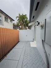 16242 SW 42nd Terrace in Miami, FL - Building Photo - Building Photo