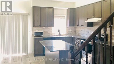 3849 Tufgar Cres in Burlington, ON - Building Photo - Building Photo