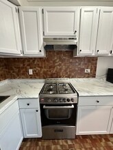 5135 S Kenwood Ave in Chicago, IL - Building Photo - Building Photo