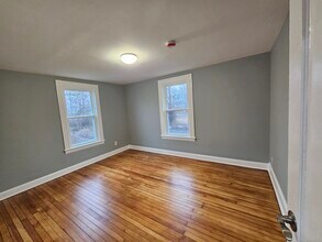 155 Beardsley Ave in Stratford, CT - Building Photo - Building Photo