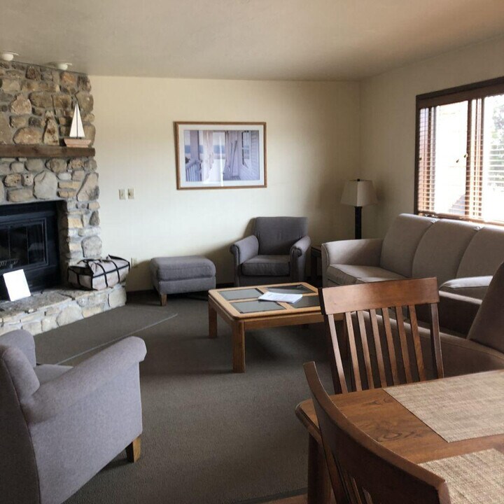 1702 Forest Ridge Rd in Baileys Harbor, WI - Building Photo