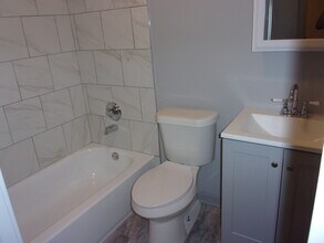 3674 Masterson Cove in Memphis, TN - Building Photo - Building Photo