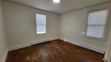 4 Woodlawn Ct in Sumter, SC - Building Photo - Building Photo