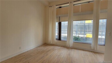 804 Chapel St in New Haven, CT - Building Photo - Building Photo