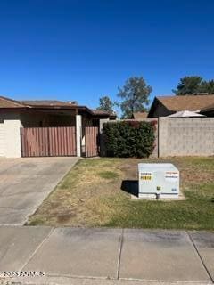 property at 1860 E Inverness Ave