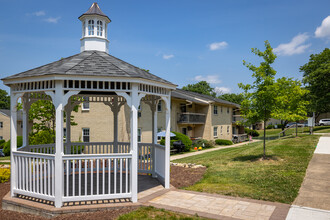 Netcong Heights Apartments in Netcong, NJ - Foto de edificio - Building Photo