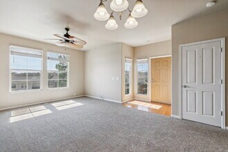 Spacious 3-Bedroom End-Unit Townhome in Fo in Fountain, CO - Building Photo - Building Photo