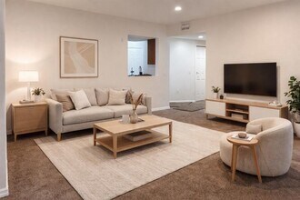 9515 Grovedale Cir in Riverview, FL - Building Photo - Building Photo