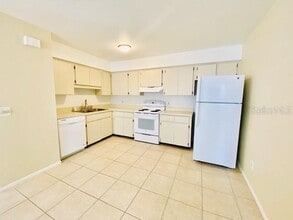 2458 Fielding Ct in Orlando, FL - Building Photo - Building Photo