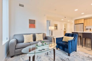 60 Kilmarnock St, Unit FL5-ID1039263P in Boston, MA - Building Photo