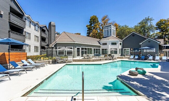355 N Wolfe Rd in Sunnyvale, CA - Building Photo - Building Photo