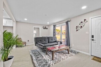 2620 Englehardt St in Charlotte, NC - Building Photo - Building Photo