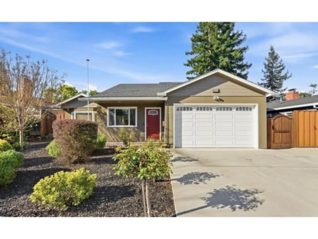 1276 Windsor Way in Redwood City, CA - Building Photo - Building Photo