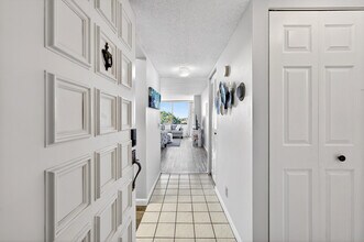 6218 Palma del Mar Blvd S in St. Petersburg, FL - Building Photo - Building Photo