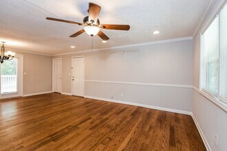 280 Monument Ct in Marietta, GA - Building Photo - Building Photo