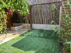 1684 West Blvd in Los Angeles, CA - Building Photo