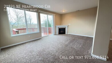 21821 NE Heartwood Cir in Fairview, OR - Building Photo - Building Photo
