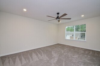 12963 Centaurus Ct in Willis, TX - Building Photo - Building Photo