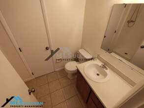 1321 Valley Run in Durham, NC - Building Photo - Building Photo