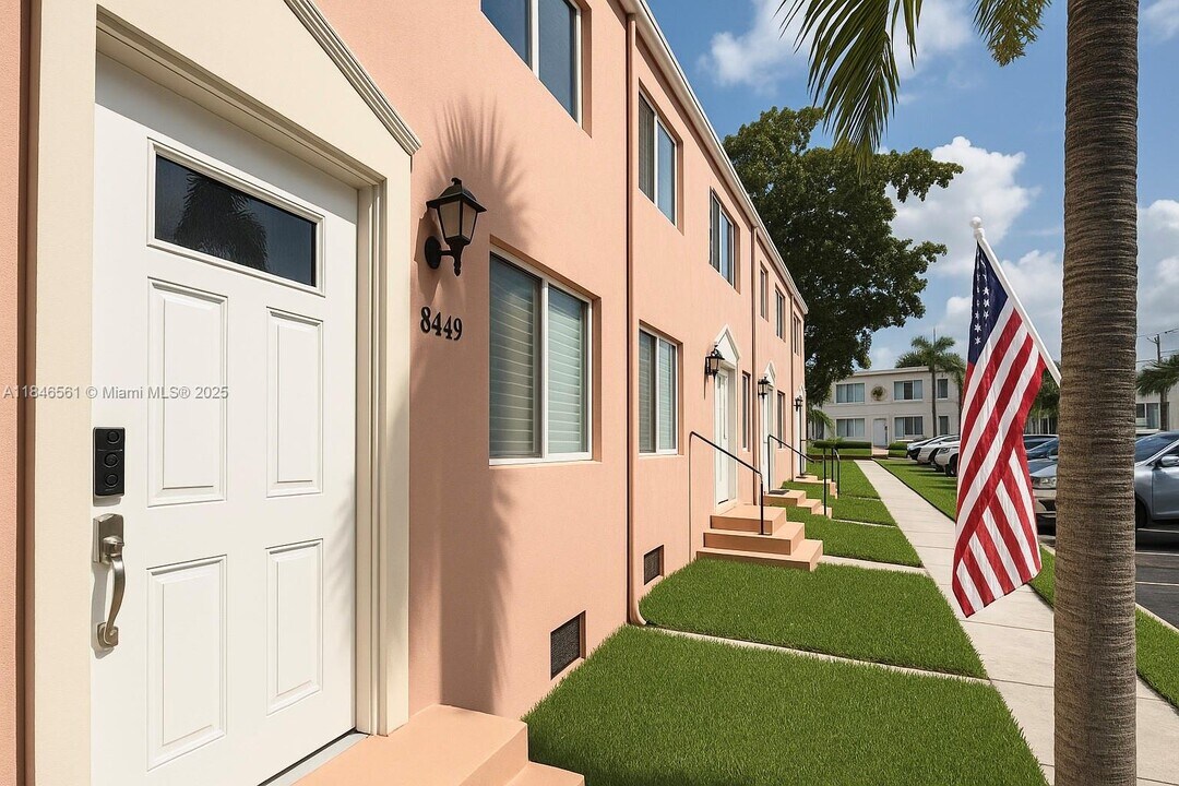 8449 NW 4th Ave in Miami, FL - Building Photo