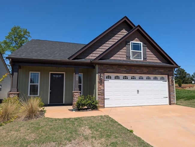 1108 Cleve Gosnell Ln in Spartanburg, SC - Building Photo - Building Photo