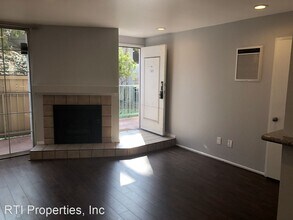 2642 S Sepulveda Blvd in Los Angeles, CA - Building Photo - Building Photo