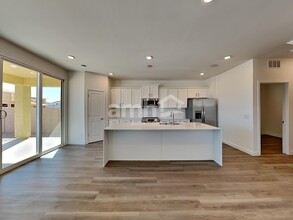 6289 W Calle Bilboa in Tucson, AZ - Building Photo - Building Photo