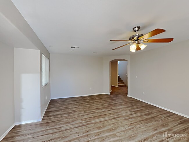 9076 Spoonbill Ridge Pl in Las Vegas, NV - Foto de edificio - Building Photo