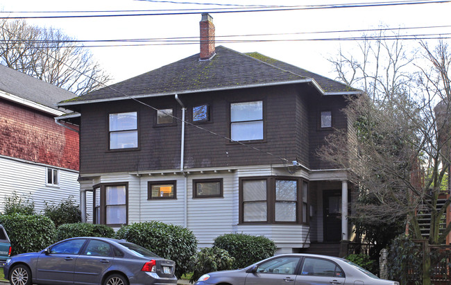 Union Apartments in Seattle, WA - Building Photo - Building Photo