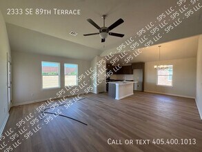 2333 SE 89th Terrace in Oklahoma City, OK - Building Photo - Building Photo