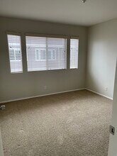 19062 Windridge Ln in Huntington Beach, CA - Building Photo - Building Photo