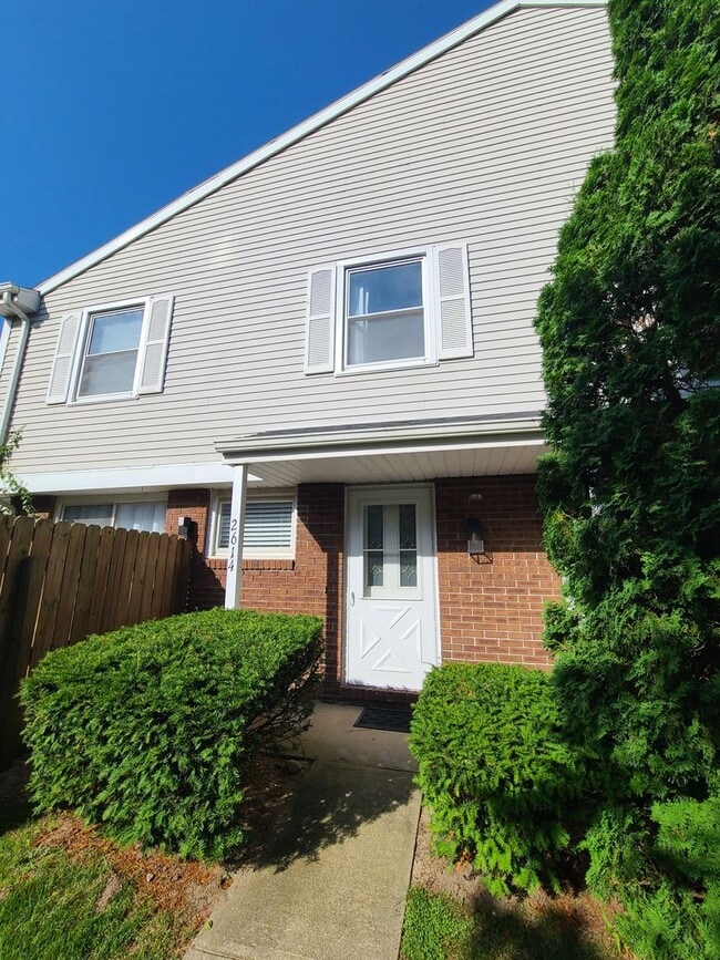property at 2614 Cherrywood Ct