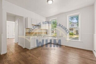 3401 N 1st St in Milwaukee, WI - Building Photo