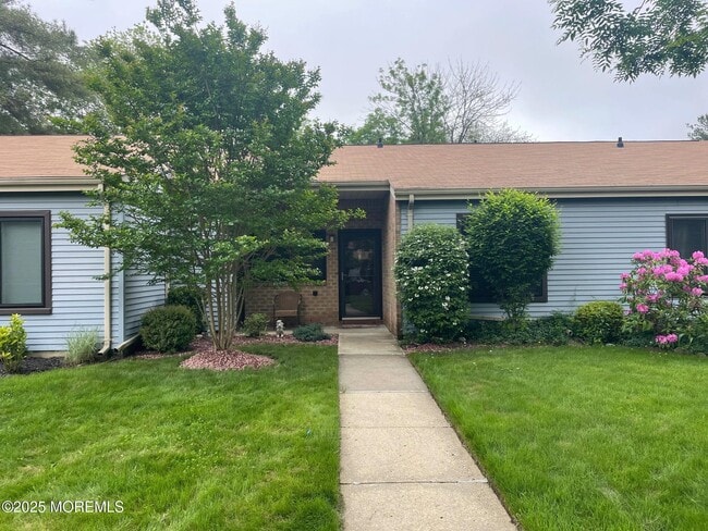 property at 215 Medford Ct