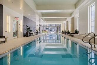 OneEleven in Chicago, IL - Building Photo - Building Photo