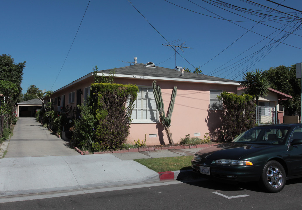 6161 Fishburn Ave in Huntington Park, CA - Building Photo