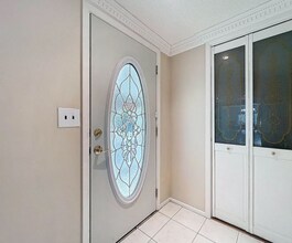 12504 Stagecoach Ln in Hudson, FL - Foto de edificio - Building Photo