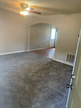 43 Chelsea Ln in Carbondale, IL - Building Photo - Building Photo