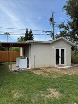 1360 NW 9th St in Homestead, FL - Building Photo