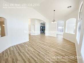 425 E Embassy Dr in San Tan Valley, AZ - Building Photo - Building Photo