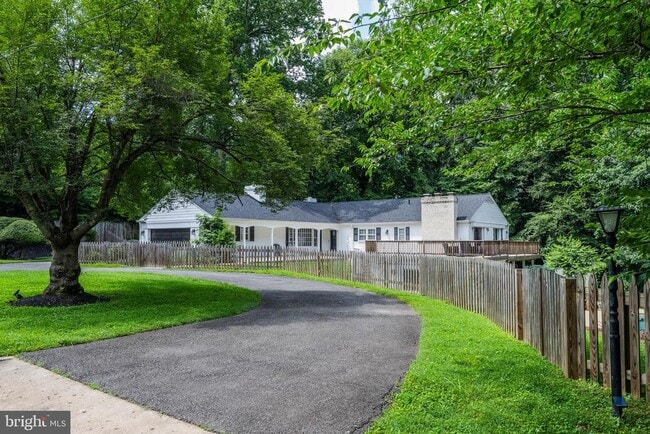 property at 7732 Canal Ct