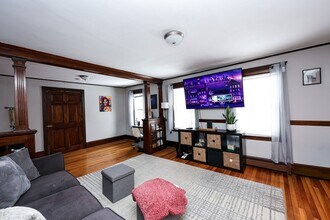 65 Clifford St in Boston, MA - Building Photo - Building Photo