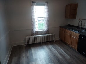 143 S Spring Ave in Greensburg, PA - Building Photo - Building Photo